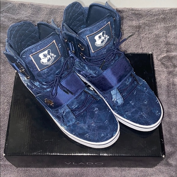 ladies running spikes size 6